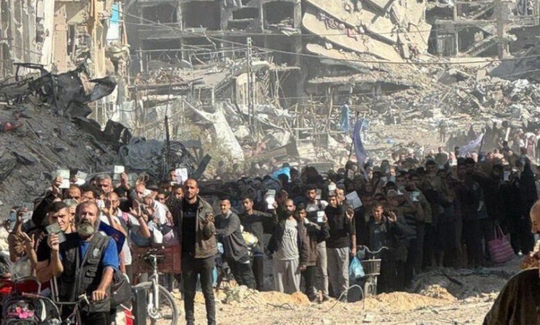 Gazze’nin kuzeyi İsrail tarafından etnik temizliğe tabi tutuldu, okullar yakıldı ve erkekler kaçırıldı Gazze’nin kuzeyi İsrail tarafından etnik temizliğe tabi tutuldu, okullar yakıldı ve erkekler kaçırıldı