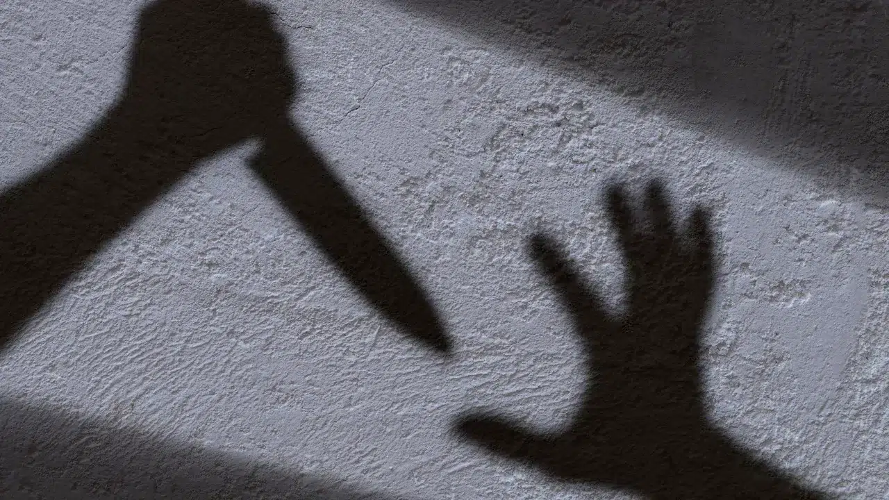 ASAYİŞ
Afyonkarahisar'da bir kişi tartıştığı iş arkadaşını bıçakla öldürdü ASAYİŞ
Afyonkarahisar'da bir kişi tartıştığı iş arkadaşını bıçakla öldürdü