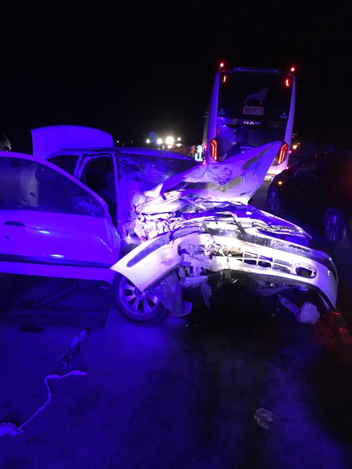 ASAYİŞ
																														
								

								Kastamonu'da otomobil ile traktör çarpıştı: 1 kişi öldü, 5 kişi yaralandı!