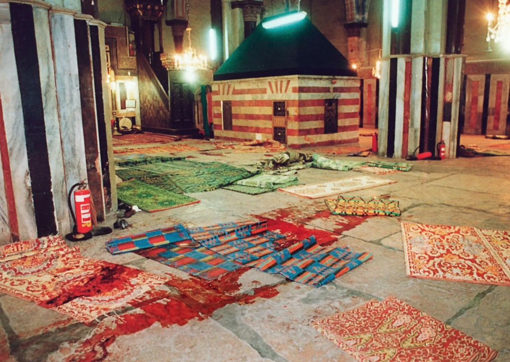 İsrail işgal güçleri El Halil’deki İbrahim Camii’ni Kapattı! İsrail işgal güçleri El Halil’deki İbrahim Camii’ni Kapattı!