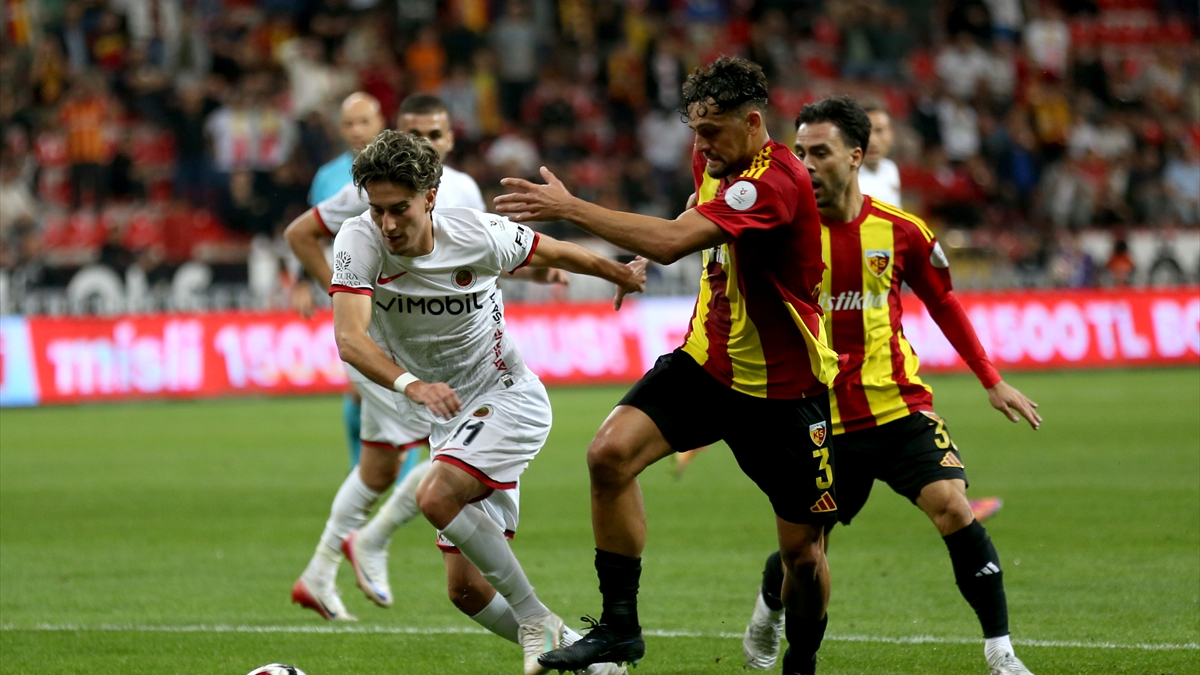 Kayserispor – Gençlerbirliği maçında kazanan çıkmadı Kayserispor – Gençlerbirliği maçında kazanan çıkmadı