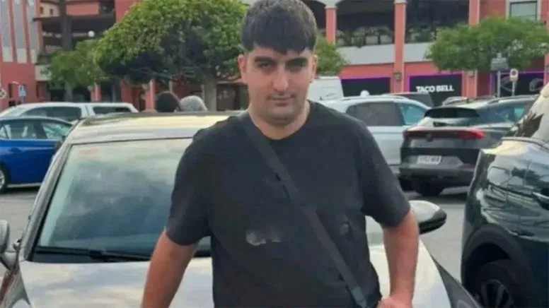 ASAYİŞ
																														
								

								Çete savaşları Avrupa'nın göbeğine taşındı! Daltonlar çete üyesi Belçika'da öldürüdü.