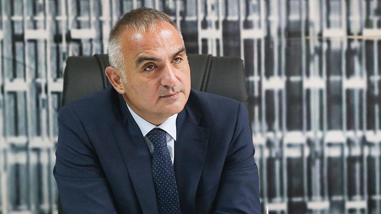 Bakan Ersoy 'İsmail Gaspıralı Anma ve Belgesel İlk Gösterim Programı'na katıldı