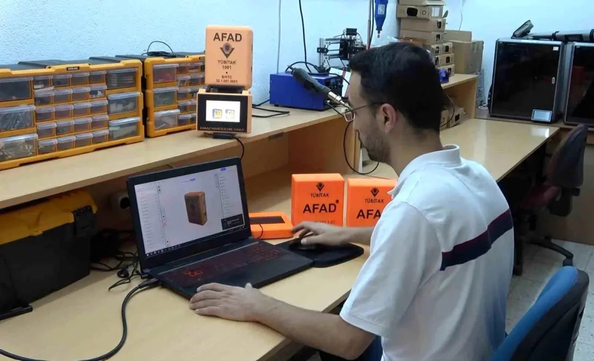 SDÜ Öğretim Üyesi Deprem Sensör Sistemi Geliştirdi SDÜ Öğretim Üyesi Deprem Sensör Sistemi Geliştirdi