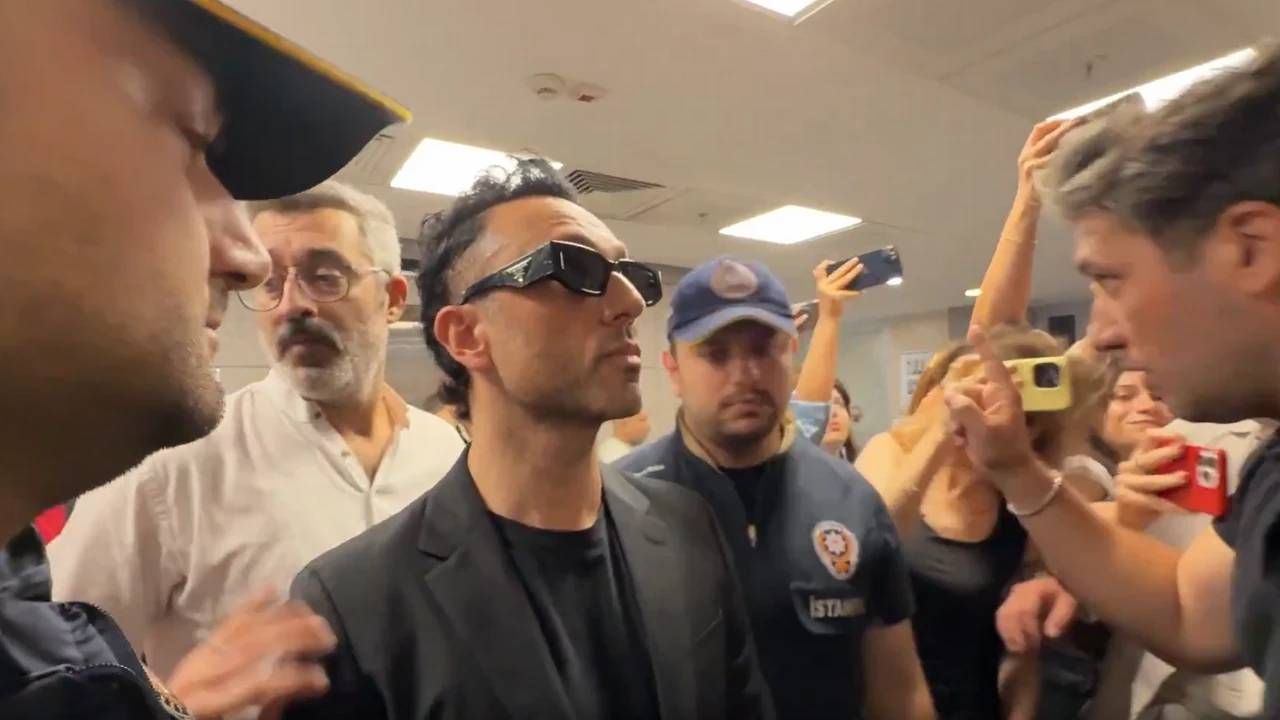 Şarkıcı Mabel Matiz 'müstehcenlik' suçundan hakkında başlatılan soruşturmada ifade verdi Şarkıcı Mabel Matiz 'müstehcenlik' suçundan hakkında başlatılan soruşturmada ifade verdi