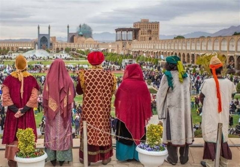 İran’a Giden Yabancı Turist Sayısı Yükseliyor İran’a Giden Yabancı Turist Sayısı Yükseliyor