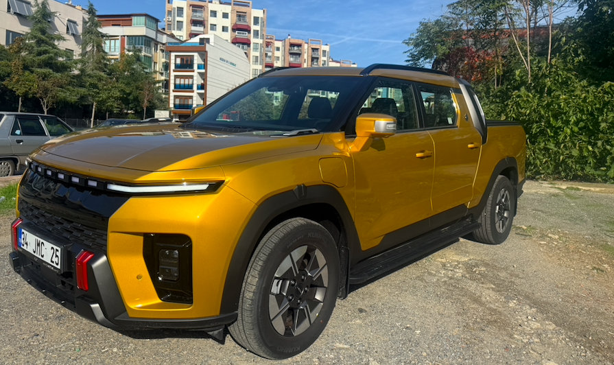 Türkiye’nin İlk Elektrikli Pick-Up’ı Satışa Sunuldu Türkiye’nin İlk Elektrikli Pick-Up’ı Satışa Sunuldu