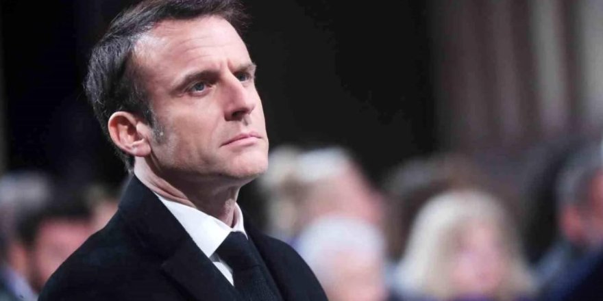 Macron’a erken seçim ya da istifa çağrısı Macron’a erken seçim ya da istifa çağrısı