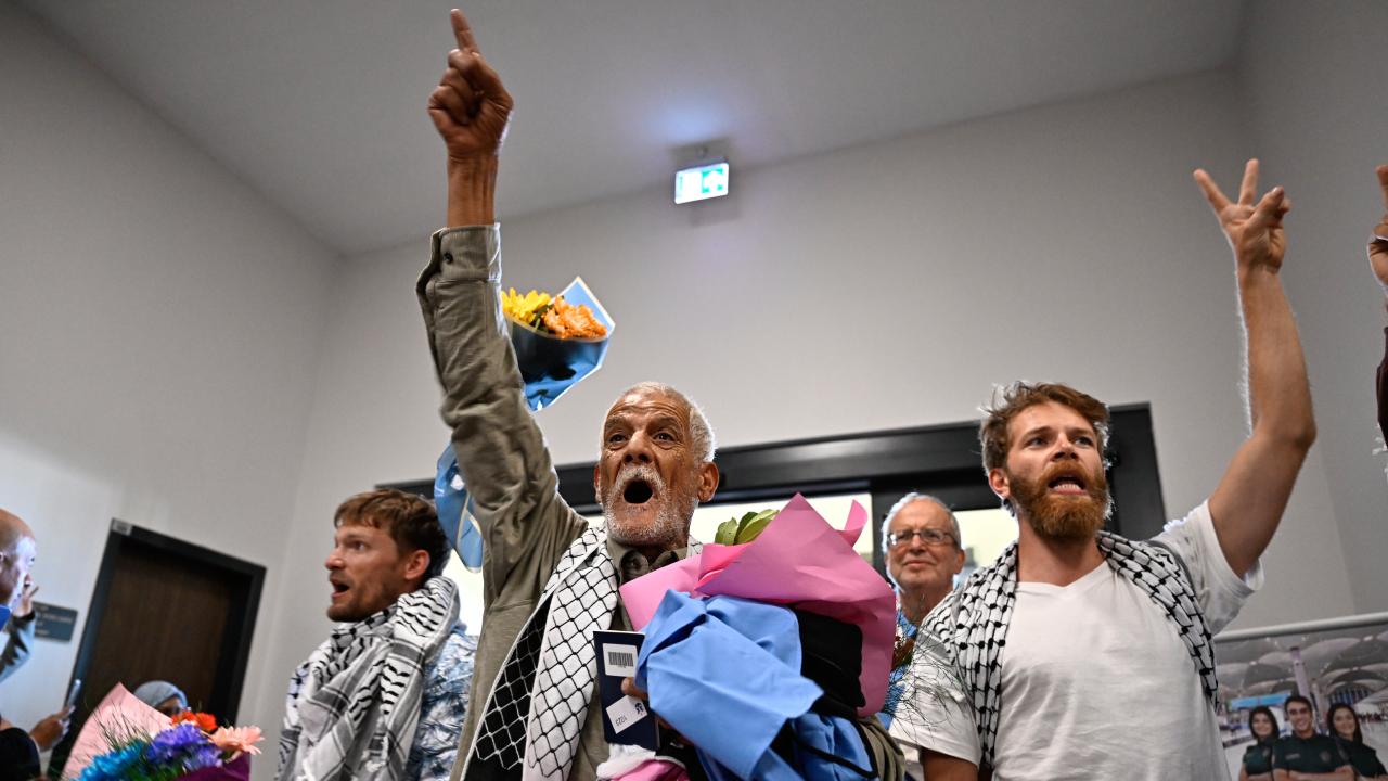 Sumud Filosu aktivistleri, soykırımcı İsrail’den şikayetçi oldu Sumud Filosu aktivistleri, soykırımcı İsrail’den şikayetçi oldu