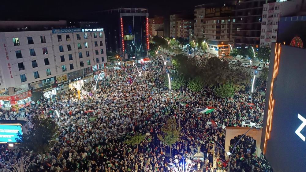 Batman’da Aksa Tufanı yıl dönümünde on binler Gazze için yürüdü