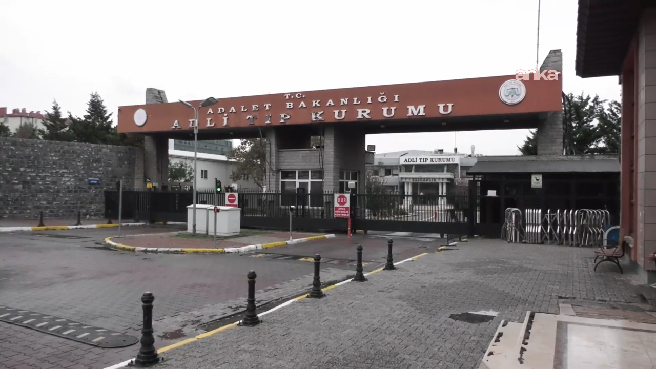 GÜNDEM
Serdar Öktem’in naaşı ailesi tarafından Adli Tıp Kurumu’ndan yarın alınacak GÜNDEM
Serdar Öktem’in naaşı ailesi tarafından Adli Tıp Kurumu’ndan yarın alınacak