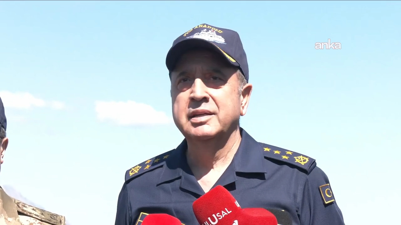 GÜNDEM
																														
								

								Deniz Kuvvetleri Komutanı Oramiral Tatlıoğlu: Stratejik bir destek unsuru olarak Karadeniz'de, Ege'de ve Doğu Akdeniz'de çok güçlüyüz