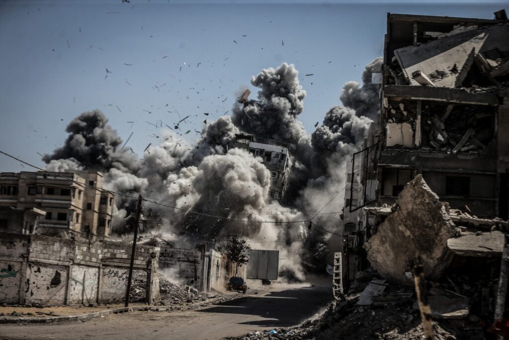 BM: İsrail Gazze’de Ağır Bombardımana Devam Ediyor BM: İsrail Gazze’de Ağır Bombardımana Devam Ediyor