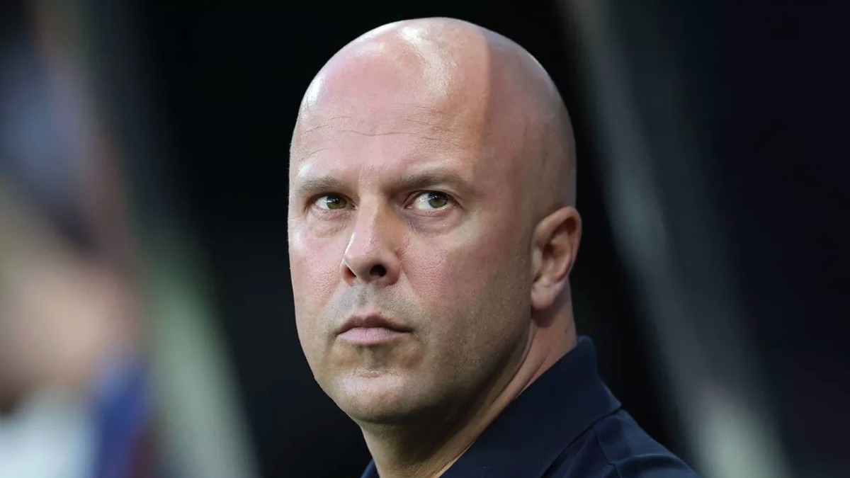 Arne Slot’tan Barış Alper Yılmaz ve maçın hakemine tepki Arne Slot’tan Barış Alper Yılmaz ve maçın hakemine tepki