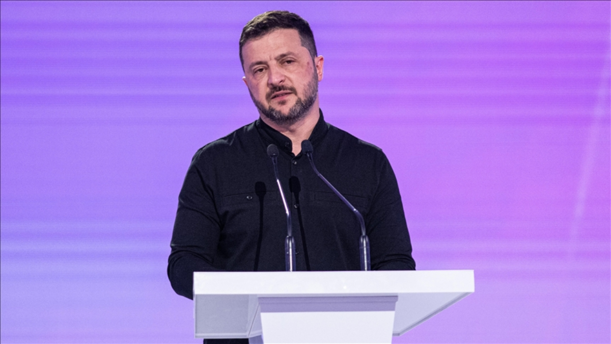 Vladimir Zelensky: Rusya ile savaş ülkenin savunma sanayiinin potansiyelini artırdı Vladimir Zelensky: Rusya ile savaş ülkenin savunma sanayiinin potansiyelini artırdı