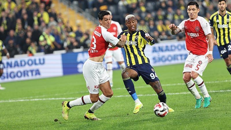 Fenerbahçe, Fatih Karagümrük’ü 2-1 Mağlup Etti Fenerbahçe, Fatih Karagümrük’ü 2-1 Mağlup Etti