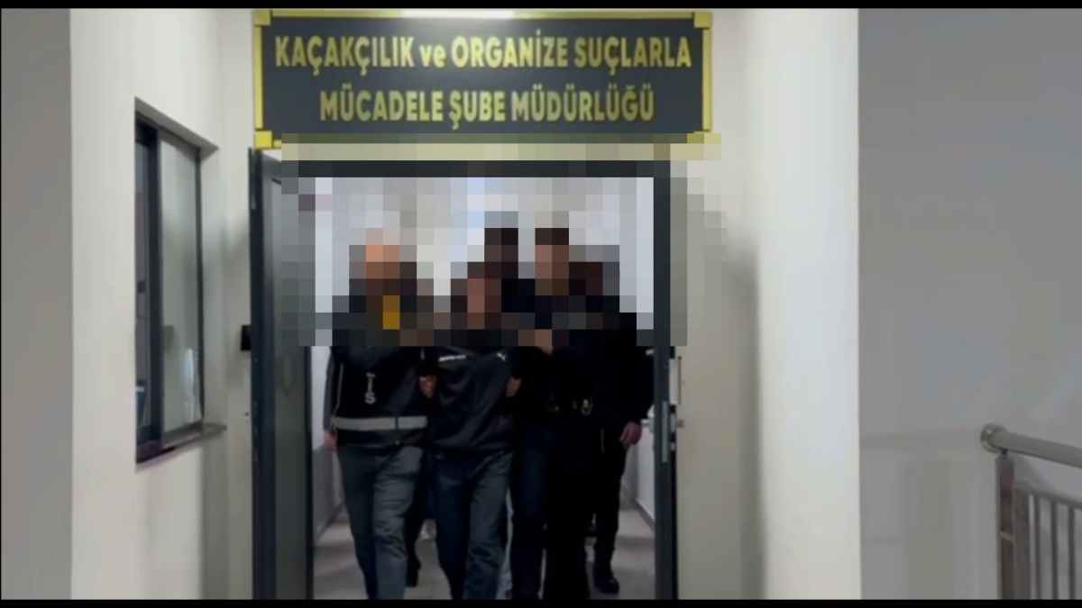 Kocaeli’de Suç Örgütüne Yönelik Operasyon Gerçekleştirildi Kocaeli’de Suç Örgütüne Yönelik Operasyon Gerçekleştirildi