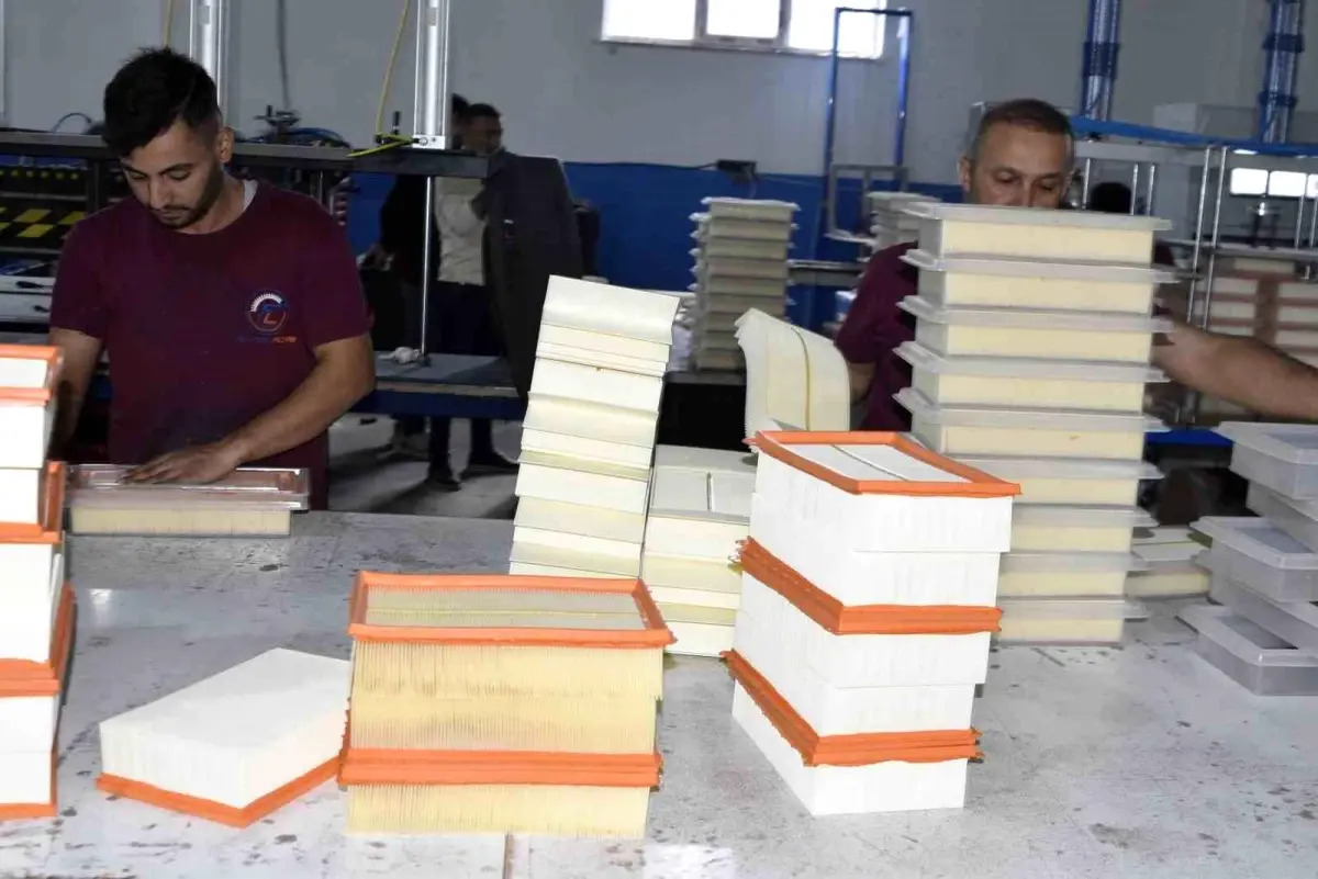 Bitlis’teki Filtre Fabrikası, İç ve Dış Piyasada İlgi Bitlis’teki Filtre Fabrikası, İç ve Dış Piyasada İlgi