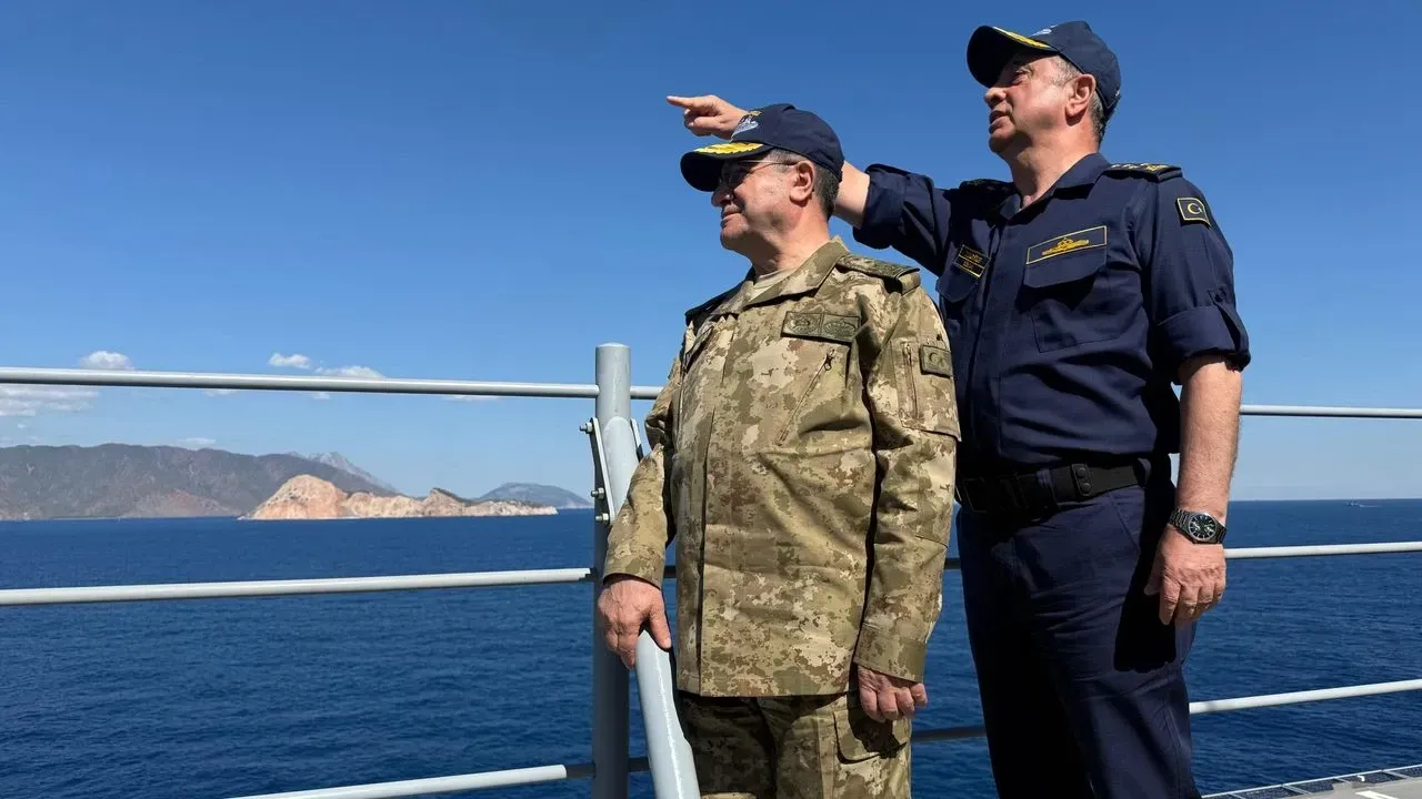 GÜNDEM
Denizkurdu-1 2025 Tatbikatı’nın Seçkin Gözlemci Günü, Antalya açıklarında yapıldı GÜNDEM
Denizkurdu-1 2025 Tatbikatı’nın Seçkin Gözlemci Günü, Antalya açıklarında yapıldı