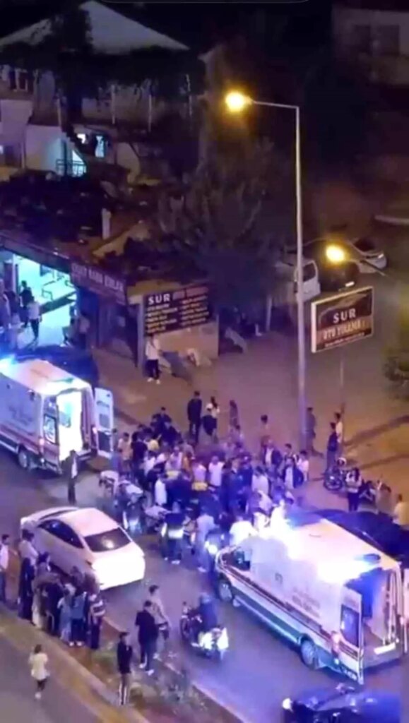 Diyarbakır’da Motosiklet Kazası: 1’i Ağır 3 Yaralı