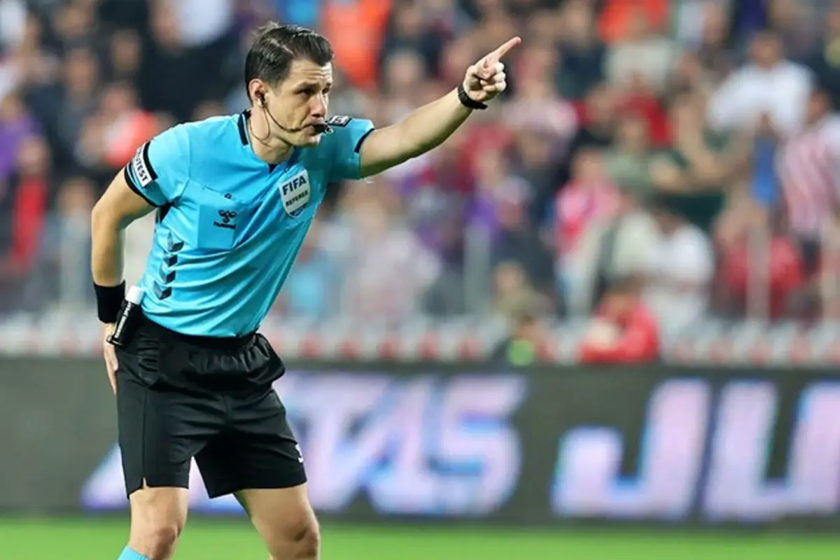 Halil Umut Meler, Samsunspor’un golünün neden iptal edildiğini açıkladı Halil Umut Meler, Samsunspor’un golünün neden iptal edildiğini açıkladı