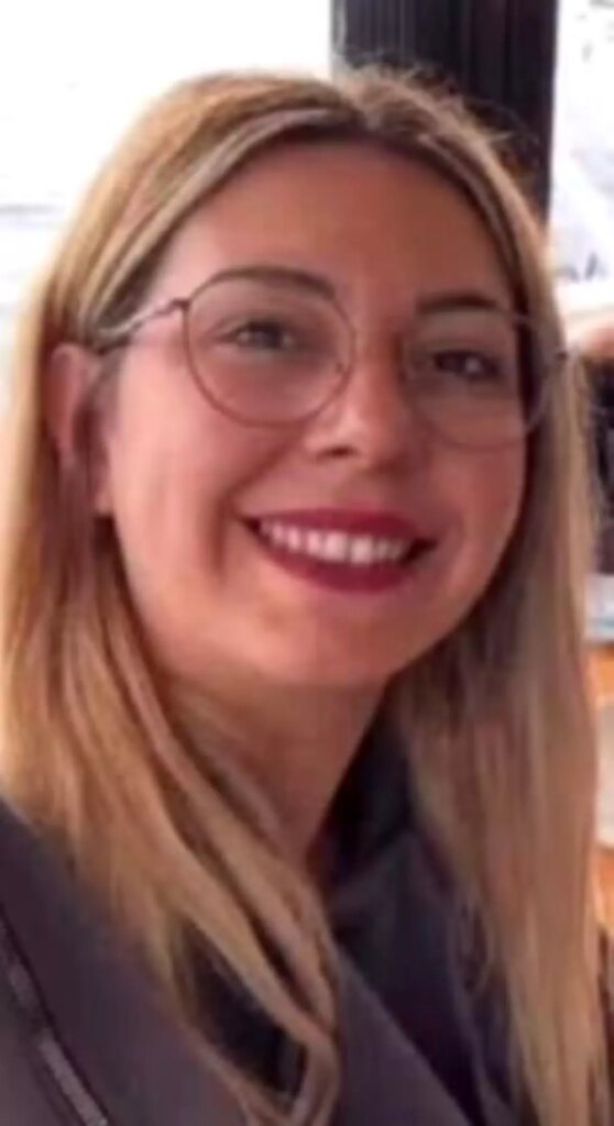 Uzlaştırma Kararı Almış Kadın Bıçaklanarak Öldürüldü Uzlaştırma Kararı Almış Kadın Bıçaklanarak Öldürüldü