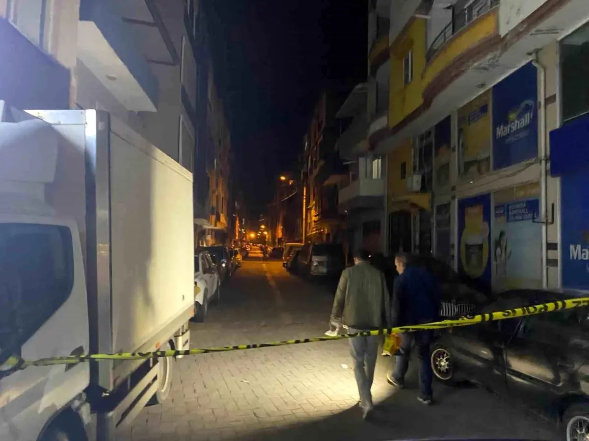 Turgutlu’da Bıçaklı Kavga: 1 Kişi Ağır Yaralandı Turgutlu’da Bıçaklı Kavga: 1 Kişi Ağır Yaralandı