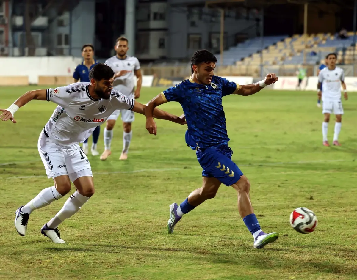 Menemen Futbol Kulübü Zirve Yarışında Puan Kaybetti