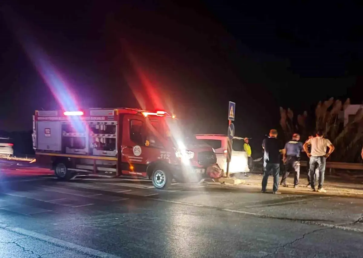 Mersin’de Trafik Kazası: 1 Ölü, 4 Yaralı Mersin’de Trafik Kazası: 1 Ölü, 4 Yaralı