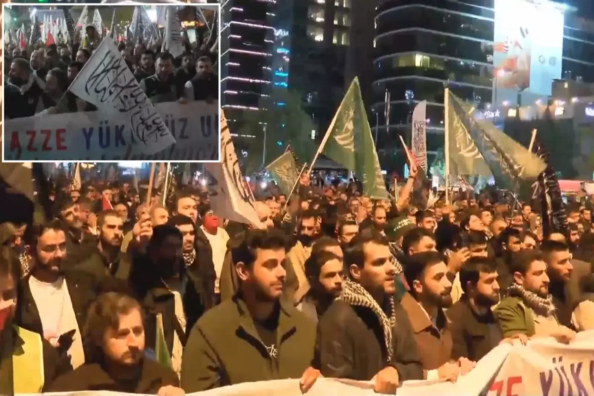 Sumud filosuna saldırıyı duyanlar İstanbul’da sokağa döküldü