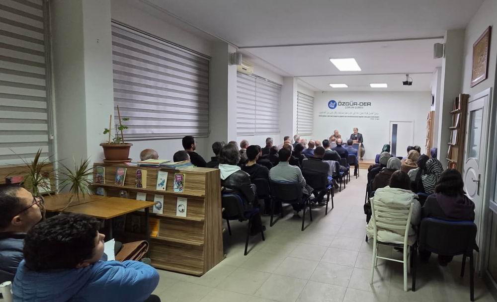 Özgür-Der Seminerinde Gazze’ye Dikkat Çekildi