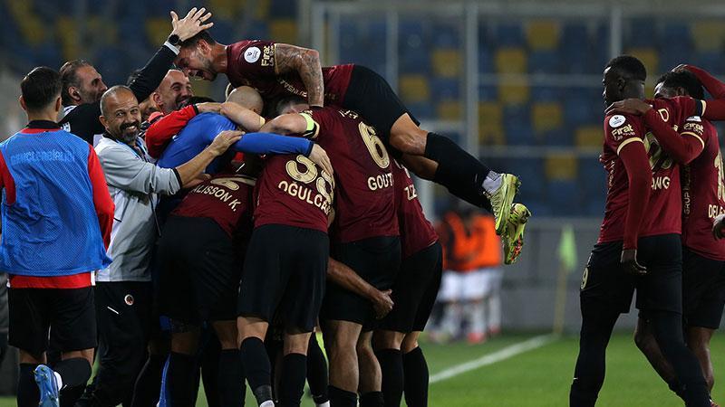 Gençlerbirliği, RAMS Başakşehir’i 2-1 Mağlup Etti Gençlerbirliği, RAMS Başakşehir’i 2-1 Mağlup Etti