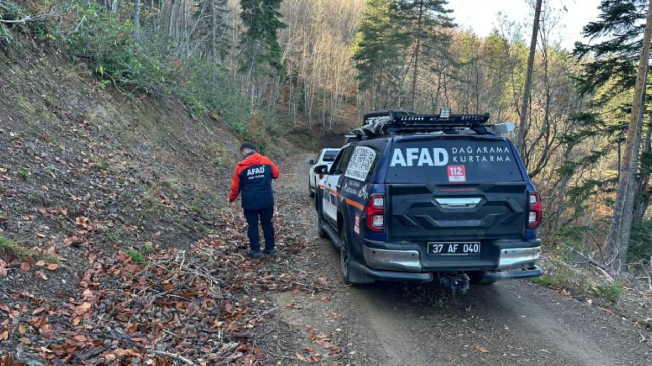 Kastamonu’da Kaybolan Anne ve Oğul İçin Arama Çalışmaları Kastamonu’da Kaybolan Anne ve Oğul İçin Arama Çalışmaları