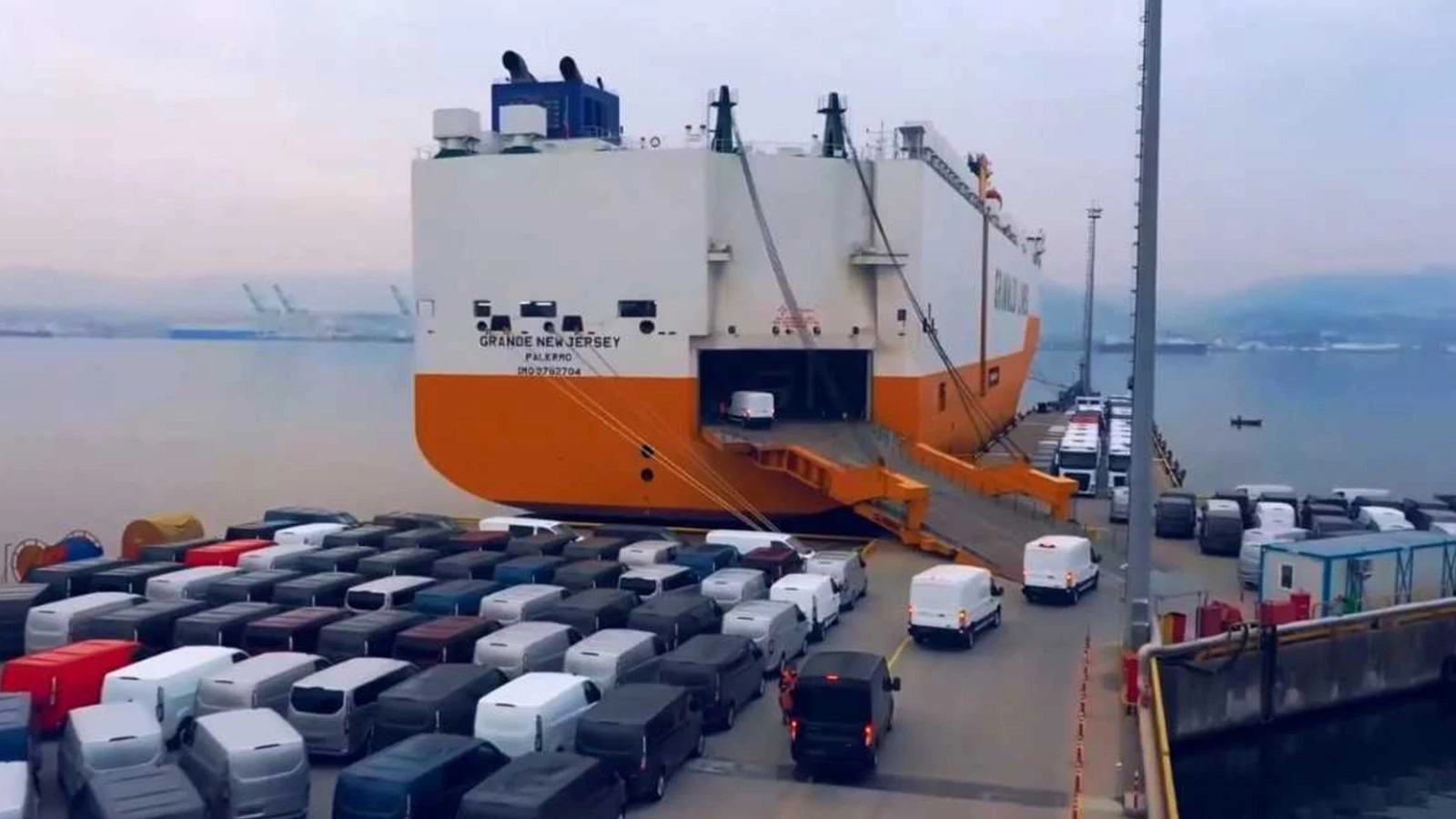 Otomotiv İhracatı Yüzde 7 Artarak 26,1 Milyar Dolar Oldu Otomotiv İhracatı Yüzde 7 Artarak 26,1 Milyar Dolar Oldu