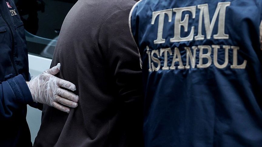 İstanbul’da DEAŞ Operasyonunda 9 Zanlı Tutuklandı İstanbul’da DEAŞ Operasyonunda 9 Zanlı Tutuklandı